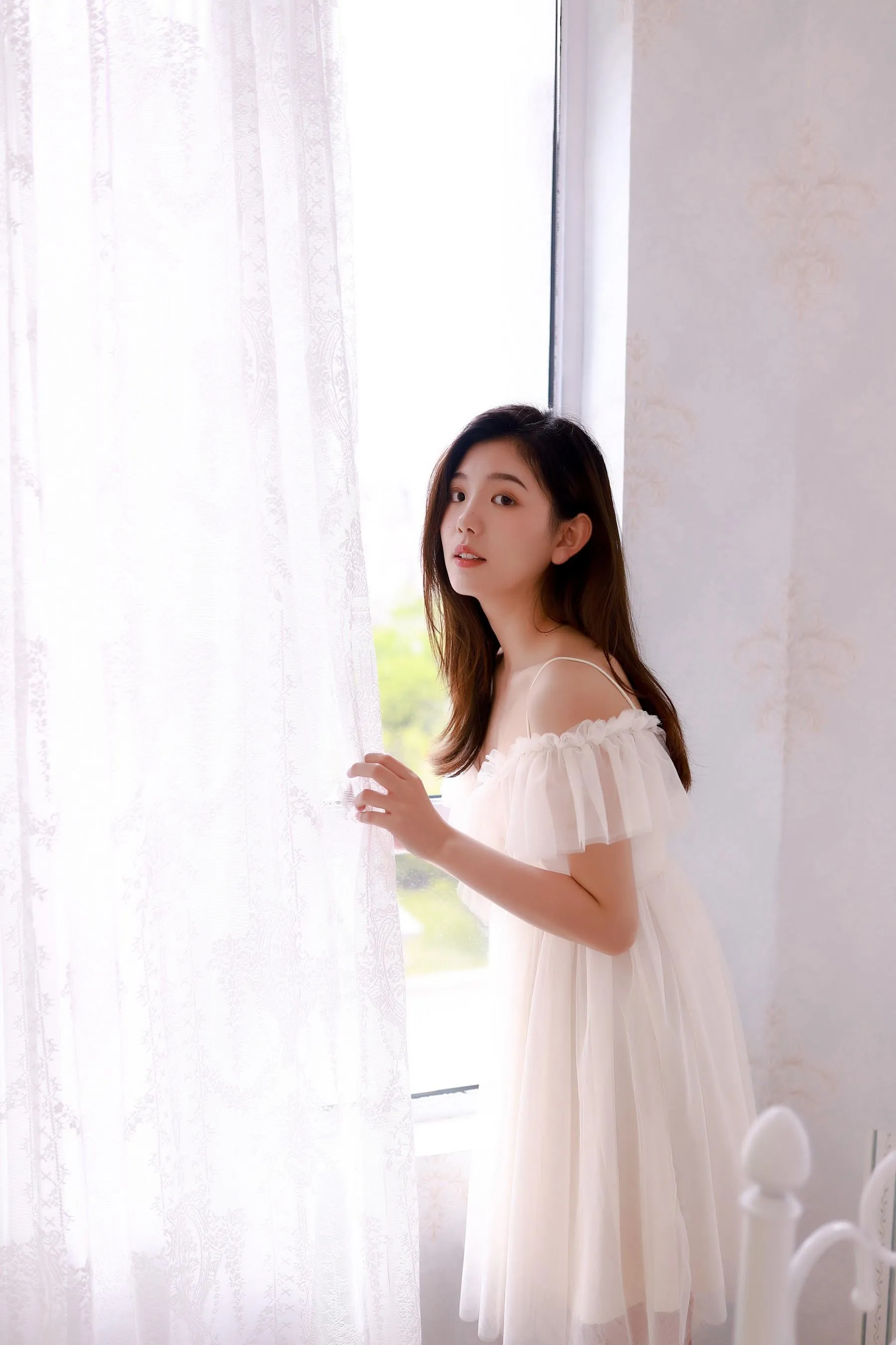 [YITUYU艺图语]2022.08.29 小美好 炸面比目鱼 [24P]插图1